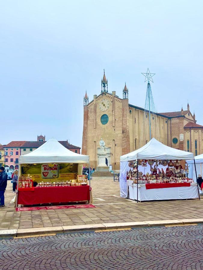 蒙塔尼亚纳Ca' Del Sole - Attico Panoramico In Centro Storico公寓 外观 照片